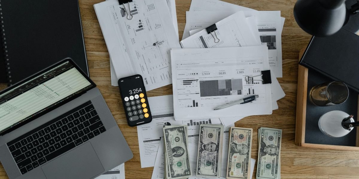 Top 10 Bookkeeping Mistakes That Are Costing Your Business Money